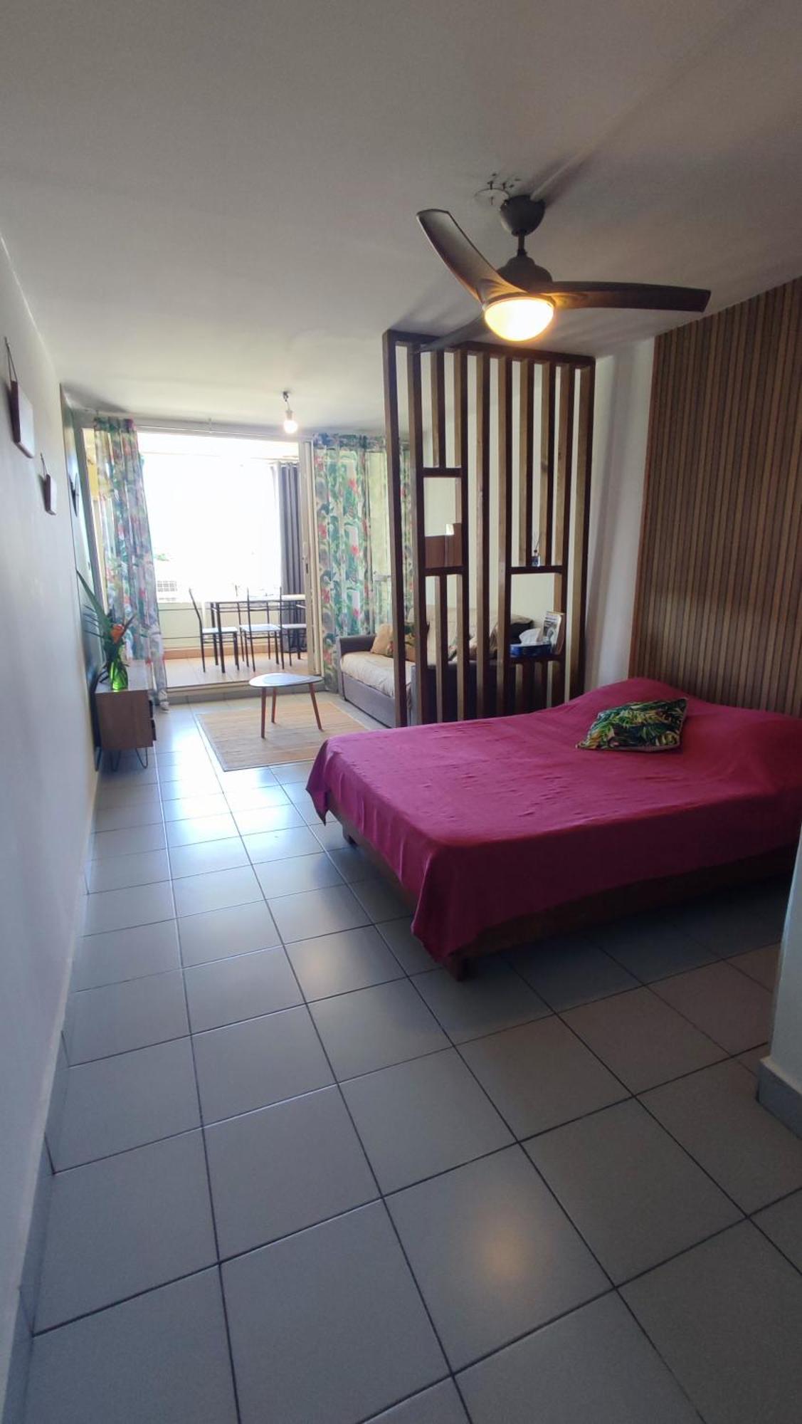 Ferienwohnung Les Franciseas Saint-Gilles-les-Bains Exterior foto