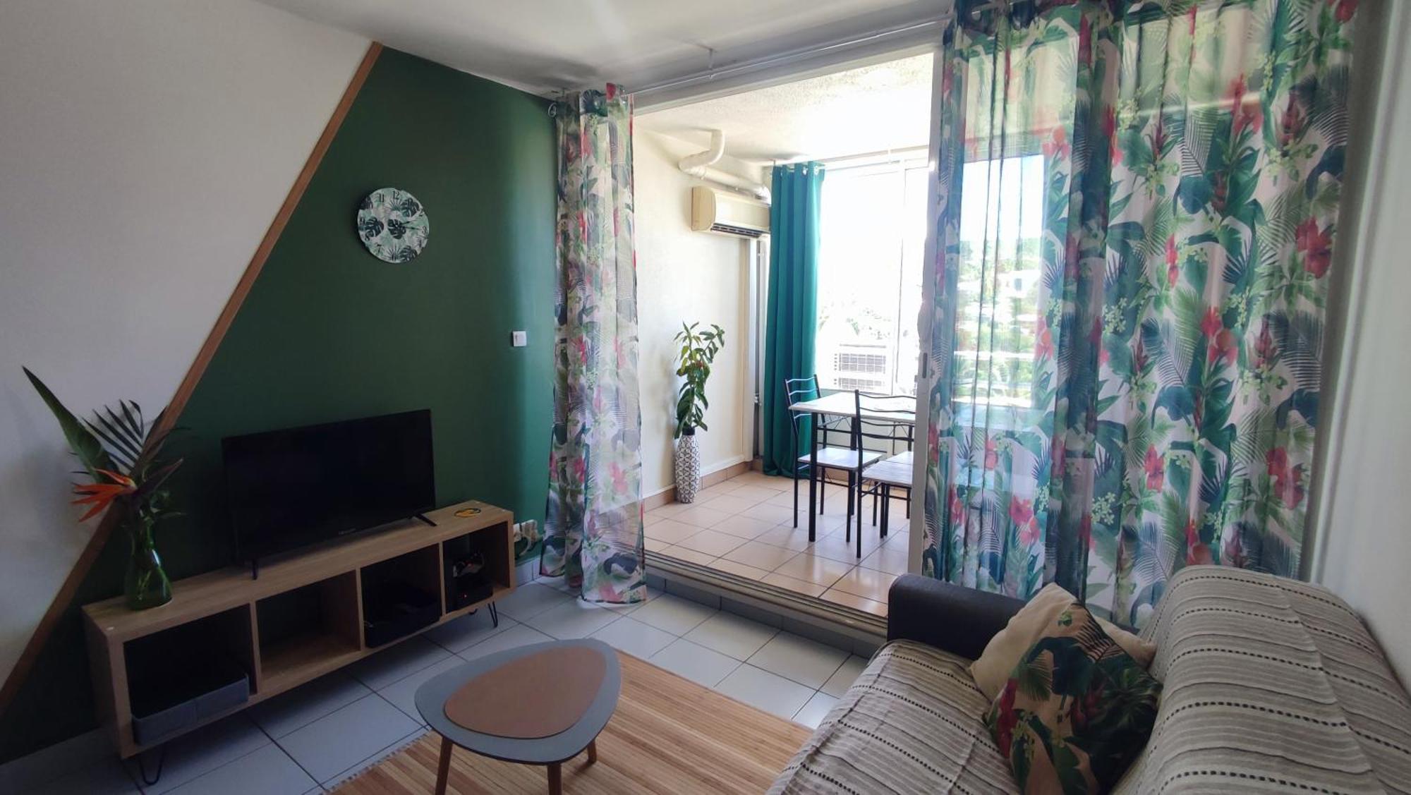 Ferienwohnung Les Franciseas Saint-Gilles-les-Bains Exterior foto